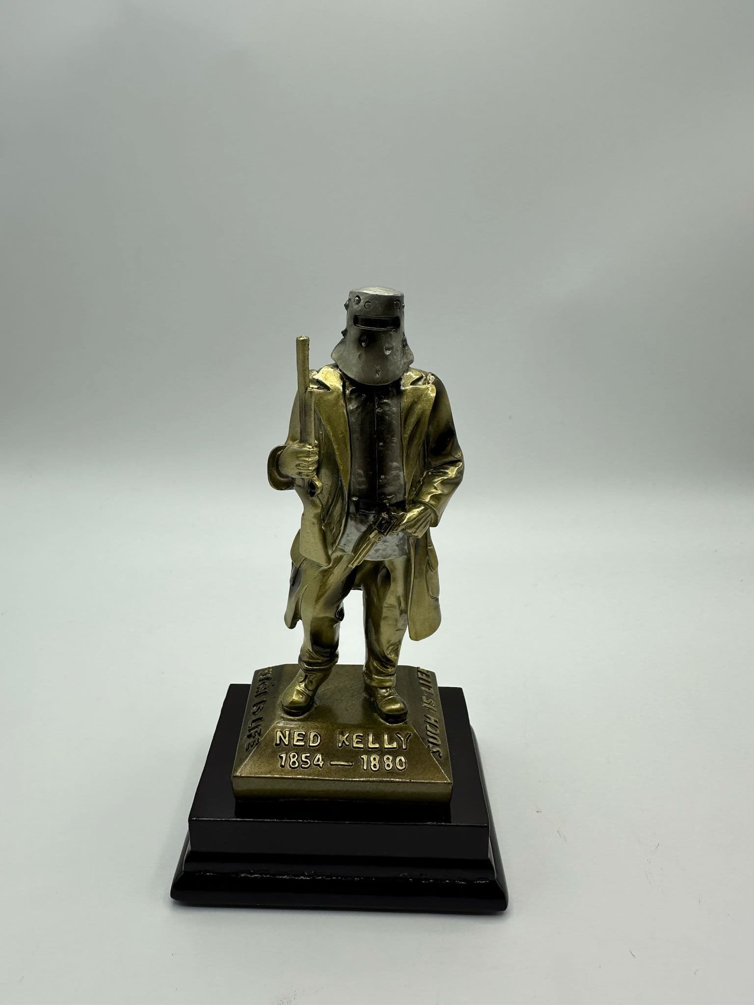 Ned Kelly — 2 Guns, Bronze Finish